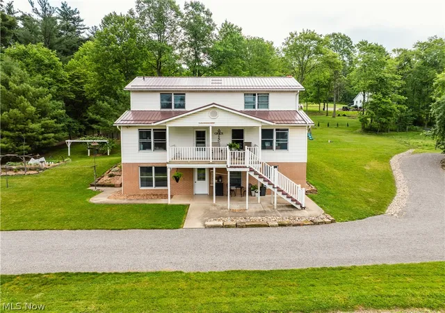 Photo 3 of Sale Pending at 50117 Township Rd 215, Fresno, OH 43824 | MLS# 5219568 | Listing updated on 2026-07-16