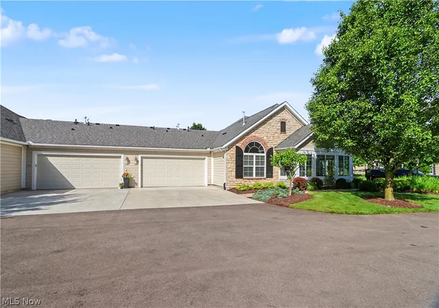 Photo 28 of Sale Pending at 1302 Bridgewater Way N, Mansfield, OH 44906 | MLS# 5219010 | Listing updated on 2026-07-30