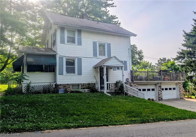 Photo 4 of Sale Pending at 848 Springmill St, Mansfield, OH 44906 | MLS# 5218946 | Listing updated on 2026-08-31