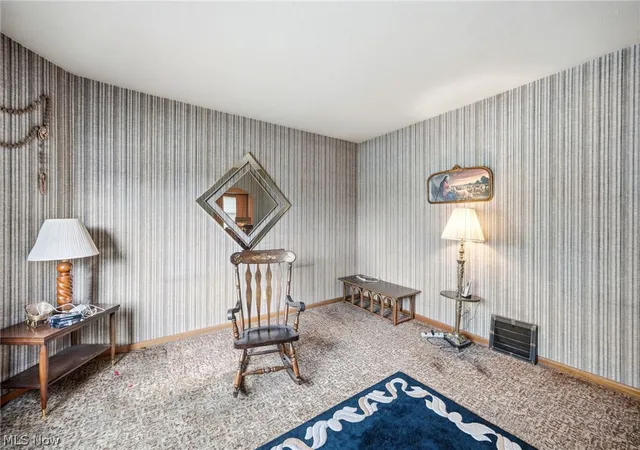Photo 4 of Single family home for sale at 403 Barrett Rd, Berea, OH 44017 | MLS# 5219311 | Listing updated on 2026-07-22