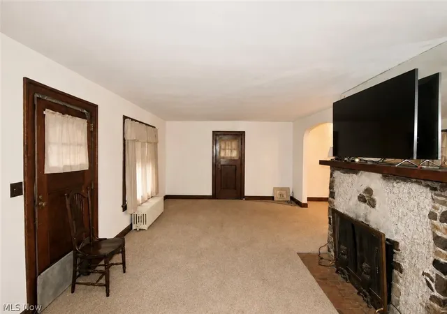 Homes for sale in Mentor, OH | 9030 Lake Shore Blvd, Mentor, OH 44060 | MLS# 5219411