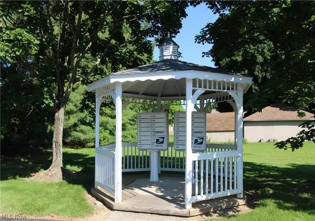 36th image of 13 Hedgerows, New Middletown, OH 44442 | MLS# 5215538