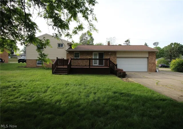 Homes for sale in North Canton, OH | 4780 Echovalley St Nw, North Canton, OH 44720 | MLS# 5215368