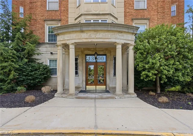 1st image of 13800 Fairhill Rd #419, Cleveland, OH 44120 | MLS# 5219244