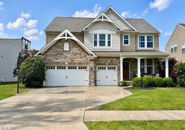 Homes for sale in Brunswick, OH | 1392 Muirwood Dr, Brunswick, OH 44212 | MLS# 5217549