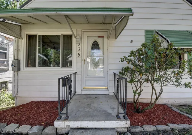 2nd image of 935 Washington St, Wooster, OH 44691 | MLS# 5218330