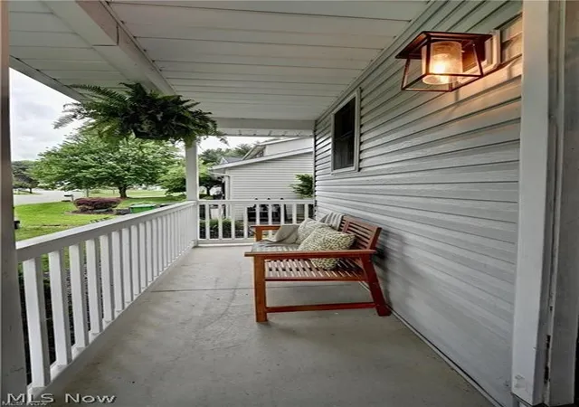 Homes for sale in Dover, OH | 104 Pinedale Dr, Dover, OH 44622 | MLS# 5218915
