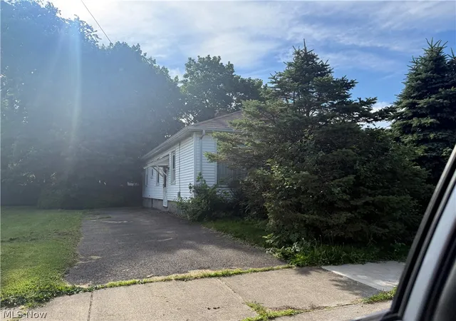 Homes for sale in Niles, OH | 407 Sheridan Ave, Niles, OH 44446 | MLS# 5219339