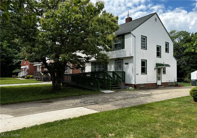 3rd image of 24201 Yosemite Dr, Euclid, OH 44117 | MLS# 5219492
