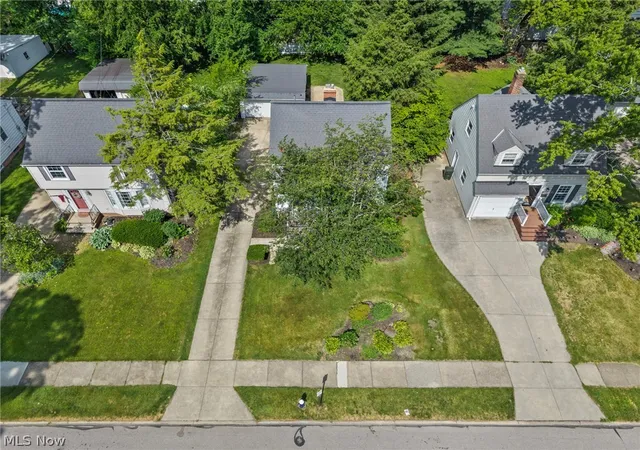 5th image of 444 Canterbury Rd, Bay Village, OH 44140 | MLS# 5215218