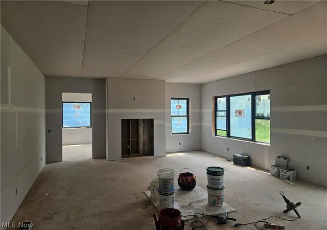 Photo 3 of Single family home for sale at 5272 Birkdale St NW, Canton, OH 44708 | MLS# 5219699 | Listing updated on 2026-06-19