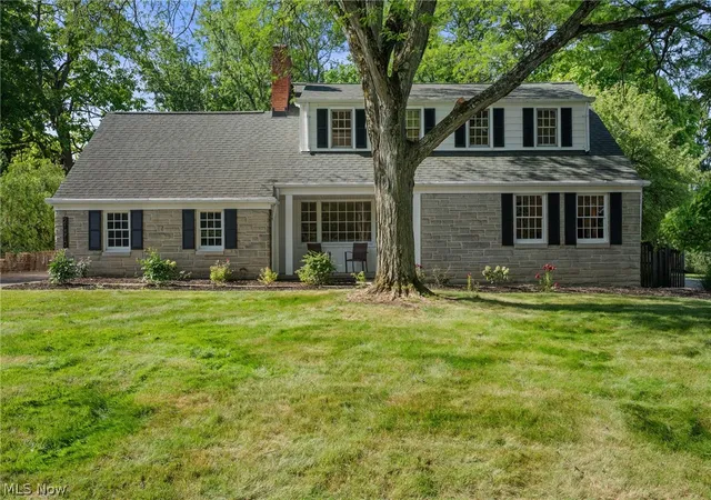 Homes for sale in Beachwood, OH | 21510 Halburton Rd, Beachwood, OH 44122 | MLS# 5219503