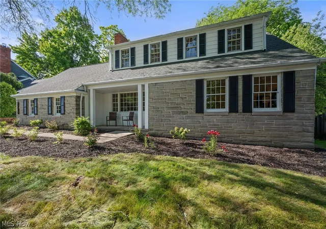 Homes for sale in Beachwood, OH | 21510 Halburton Rd, Beachwood, OH 44122 | MLS# 5219503