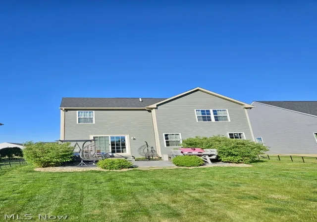 4th image of 2091 Farroni Dr, Willoughby, OH 44094 | MLS# 5219580
