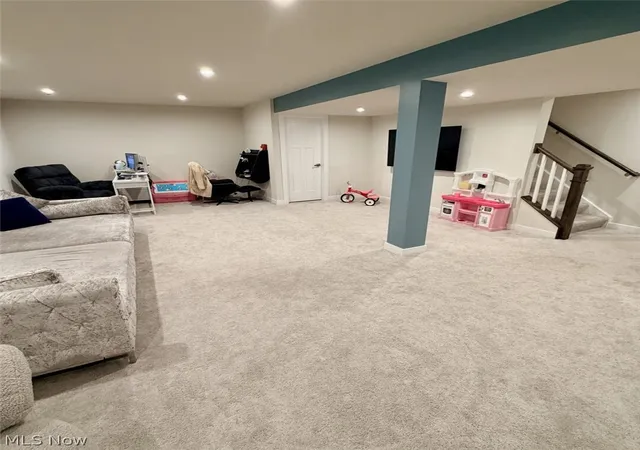 5th image of 2091 Farroni Dr, Willoughby, OH 44094 | MLS# 5219580