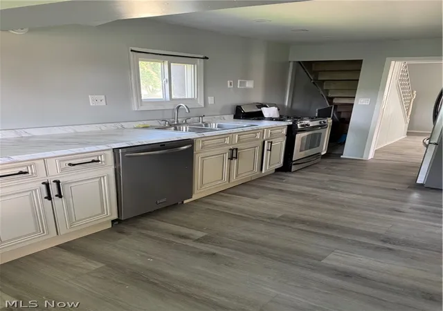 Homes for sale in East Liverpool, OH | 817 Ashbaugh, East Liverpool, OH 43920 | MLS# 5217264