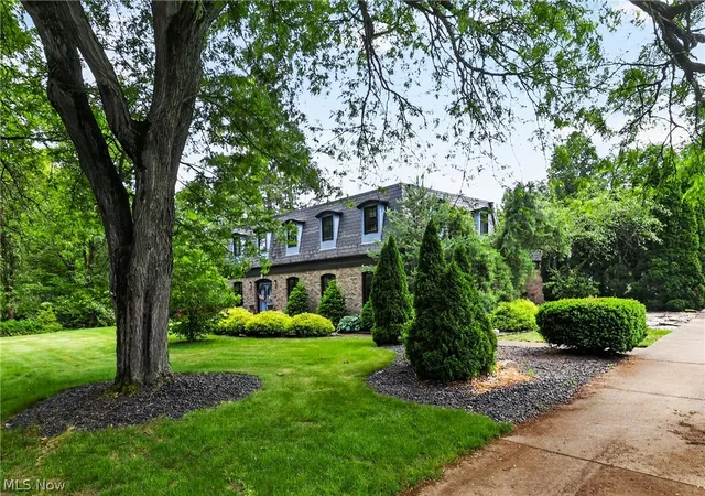 3rd image of 3875 Fairway Dr, Canfield, OH 44406 | MLS# 5219091