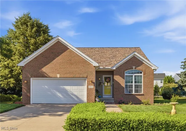 Photo 1 of Single family home for sale at 3932 Courtyard Dr, Lorain, OH 44053 | MLS# 5218503 | Listing updated on 2026-08-28
