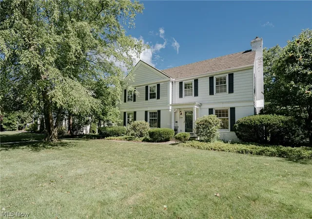 Photo 2 of Sale Pending at 21249 Colby Rd, Shaker Heights, OH 44122 | MLS# 5219369 | Listing updated on 2026-08-03