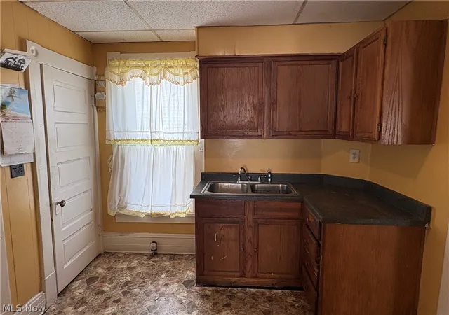 Photo 4 of Single family home for sale at 1109 W 38th Street, Ashtabula, OH 44004 | MLS# 5219272 | Listing updated on 2026-09-15