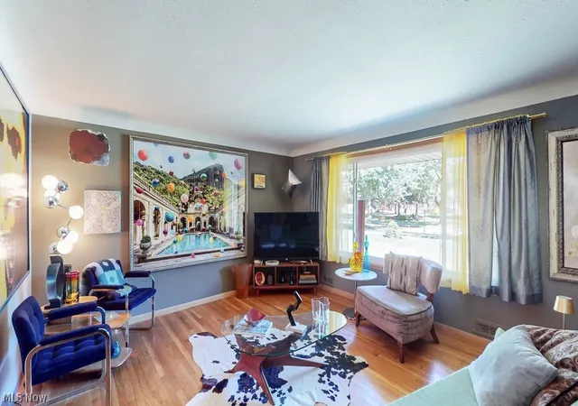 5th image of 1896 Dunellon Dr, Lyndhurst, OH 44124 | MLS# 5219679