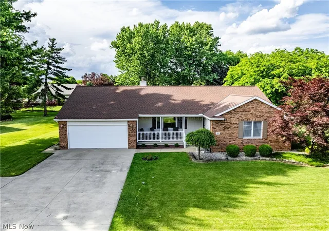 Homes for sale in Norwalk, OH | 49 Executive Dr, Norwalk, OH 44857 | MLS# 5219193