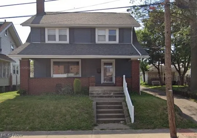 Photo 1 of Single family home for sale at 611 Forest Ave Sw, Canton, OH 44710 | MLS# 5219891 | Listing updated on 2026-06-17