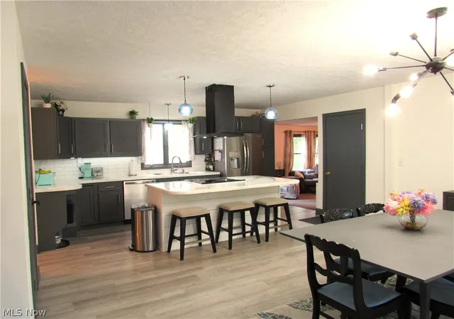 Photo 2 of Single family home for sale at 389 Tulip Trl, Wadsworth, OH 44281 | MLS# 5219711 | Listing updated on 2026-08-28