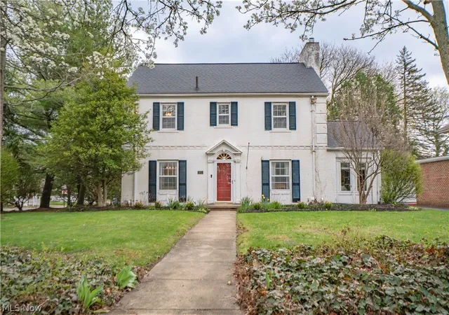 1st image of 2412 University Ave Nw, Canton, OH 44709 | MLS# 5219889