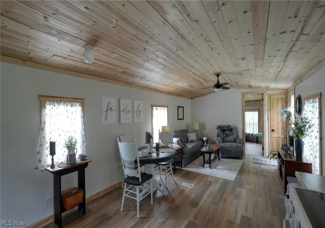 4th image of 195 Sundale Ln, Norwich, OH 43767 | MLS# 5219073