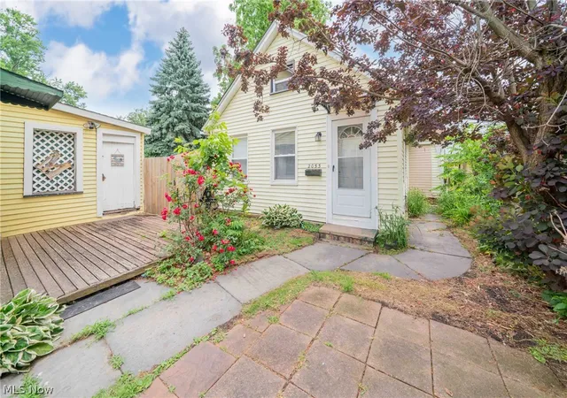 3rd image of 2051-2053 W 45Th St, Cleveland, OH 44102 | MLS# 5220029