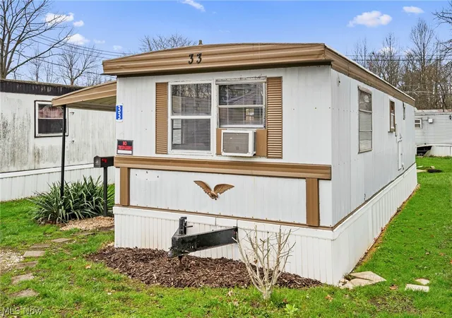 Homes for sale in Massillon, OH | 3354 Hilton St Nw #33, Massillon, OH 44646 | MLS# 5220031