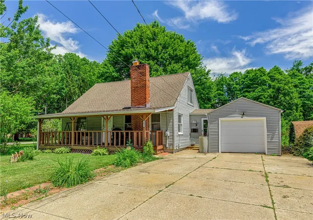 2nd image of 1435 Slagle Dr, Akron, OH 44312 | MLS# 5219380