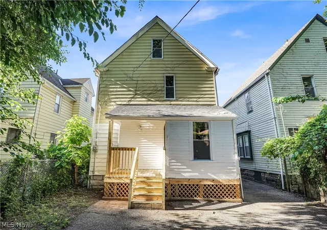 Photo 3 of Single family home for sale at 10835 Hampden Ave, Cleveland, OH 44108 | MLS# 5219481 | Listing updated on 2026-06-18
