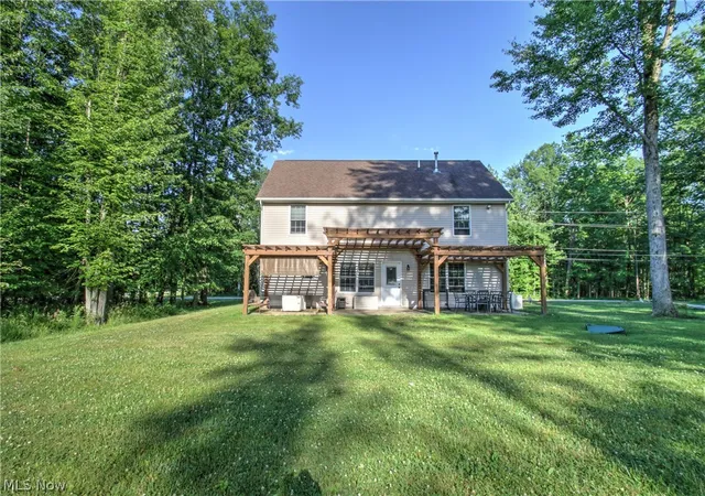 41st image of 2157 Flame Lake Dr, Roaming Shores, OH 44084 | MLS# 5219087