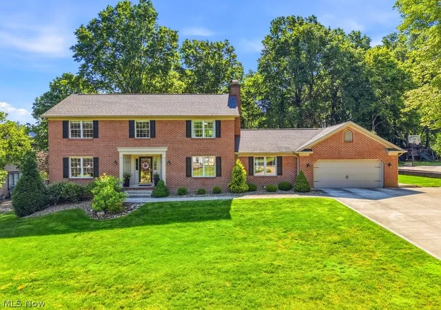 Homes for sale in Uniontown, OH | 3575 Avanti Ln, Uniontown, OH 44685 | MLS# 5218968