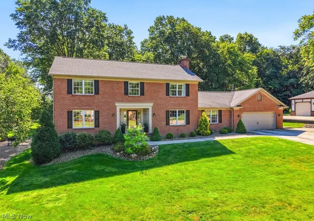 Homes for sale in Uniontown, OH | 3575 Avanti Ln, Uniontown, OH 44685 | MLS# 5218968
