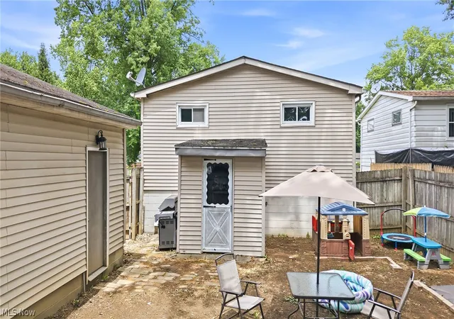 Homes for sale in Niles, OH | 64 Morningside Rd, Niles, OH 44446 | MLS# 5219691