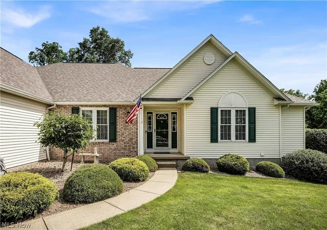 3rd image of 2924 Robert Gary Ct, Medina, OH 44256 | MLS# 5219721