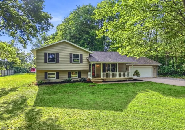 Homes for sale in Wadsworth, OH | 7165 Northview Dr, Wadsworth, OH 44281 | MLS# 5198854