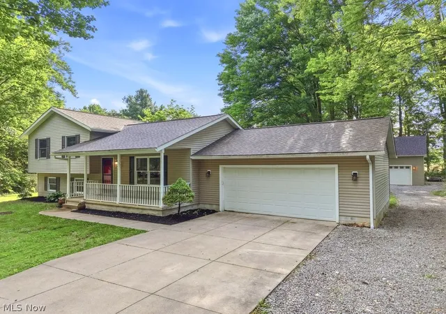 Homes for sale in Wadsworth, OH | 7165 Northview Dr, Wadsworth, OH 44281 | MLS# 5198854