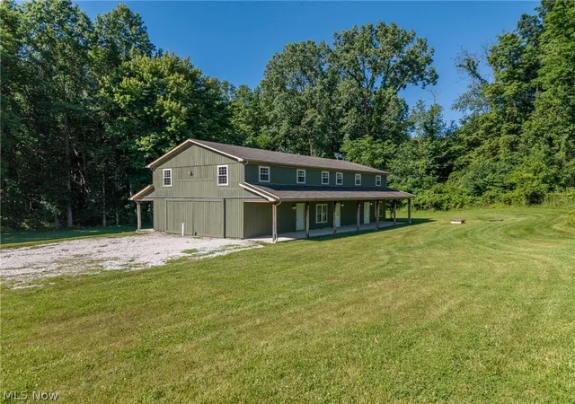 3rd image of 48903-48905 N Ridge Rd, Amherst, OH 44001 | MLS# 5219913