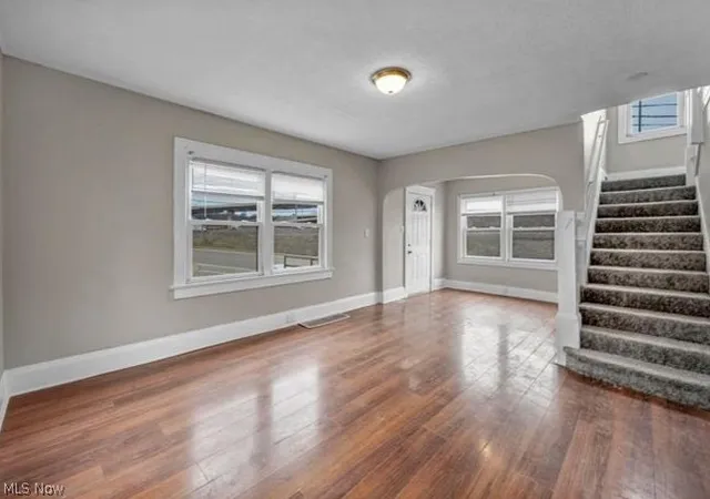 3rd image of 620 Hedden Ave, Akron, OH 44311 | MLS# 5219972