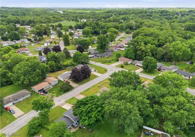 Homes for sale in Massillon, OH | 1819 Stonehenge Ave Nw, Massillon, OH 44646 | MLS# 5218605