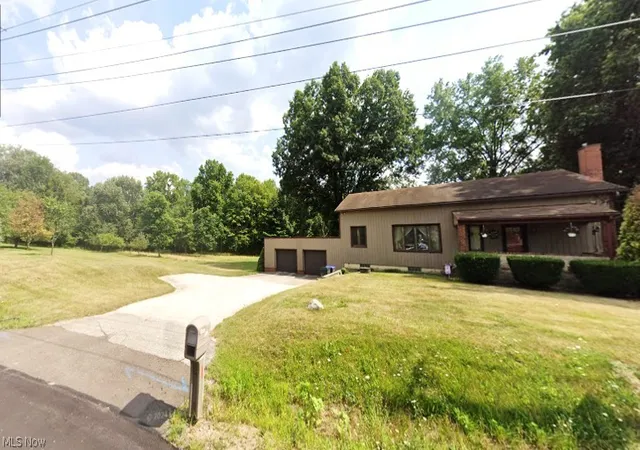 Homes for sale in Cuyahoga Falls, OH | 532 Portage Trail W, Cuyahoga Falls, OH 44223 | MLS# 5218078