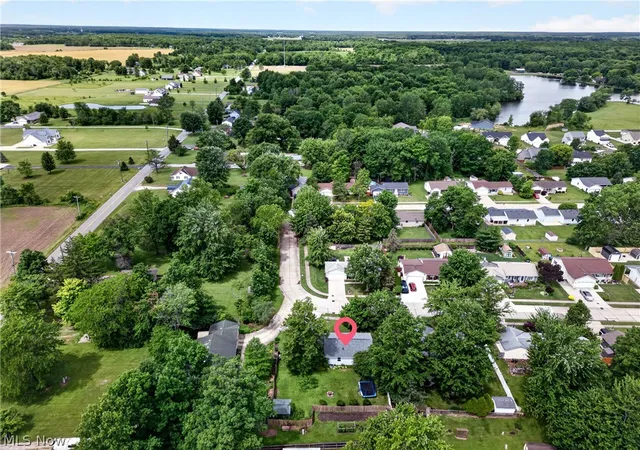 Homes for sale in La Grange, OH | 339 Horseshoe Dr, La Grange, OH 44050 | MLS# 5219105