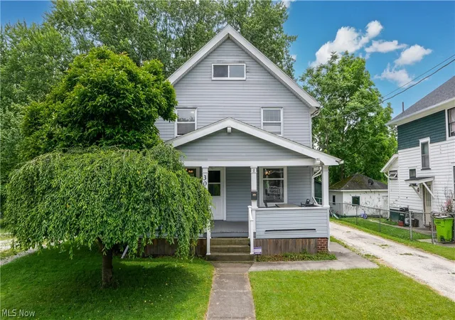 Homes for sale in Newton Falls, OH | 308 Arlington Blvd, Newton Falls, OH 44444 | MLS# 5220030