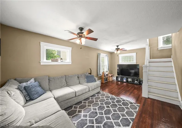 Homes for sale in Newton Falls, OH | 308 Arlington Blvd, Newton Falls, OH 44444 | MLS# 5220030