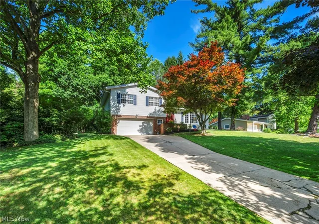 Homes for sale in Brecksville, OH | 6827 Cranbrook Dr, Brecksville, OH 44141 | MLS# 5219529
