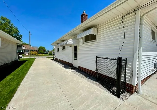 Homes for sale in Willowick, OH | 28634 Forest Rd, Willowick, OH 44095 | MLS# 5219005
